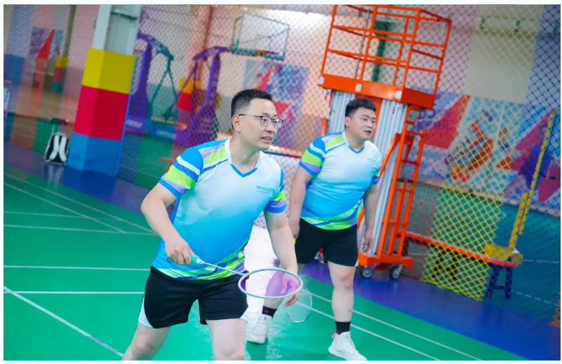 凝心聚力，“羽”你同行丨文达通股份“WIN羽毛球俱乐部”友谊赛顺利举办